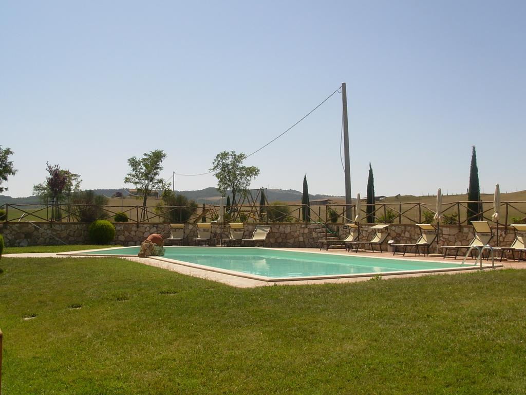 Гостевой дом Agriturismo Sant' Ansano Кастильоне-д'Орчия Экстерьер фото