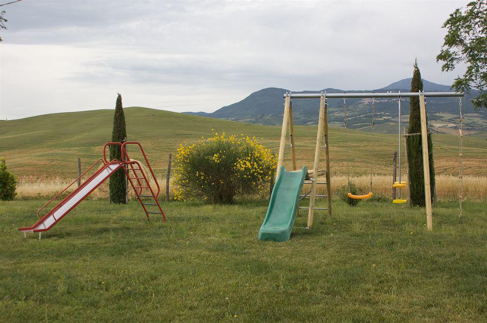 Гостевой дом Agriturismo Sant' Ansano Кастильоне-д'Орчия Экстерьер фото